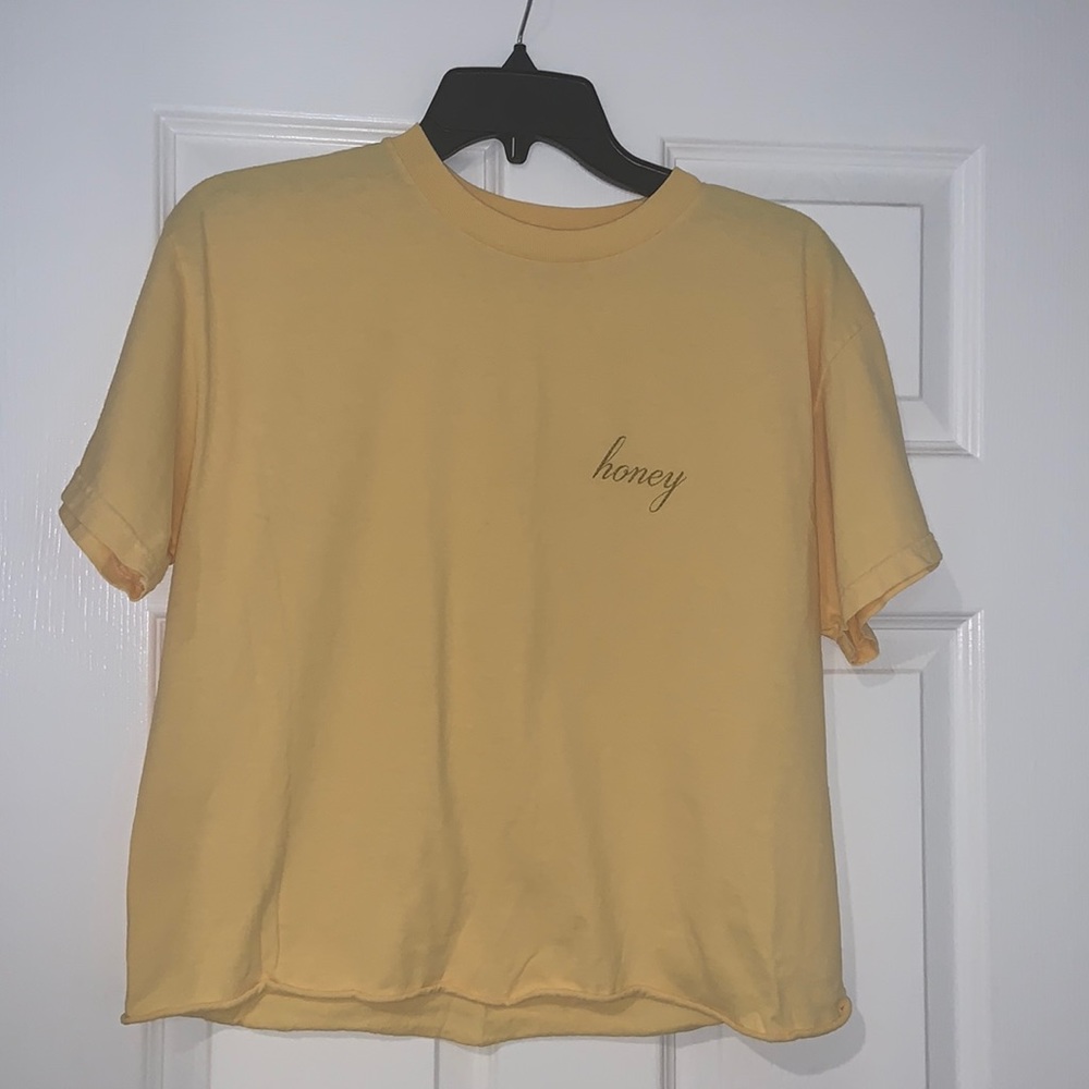 J Galt , brandy Melville Honey T shirt